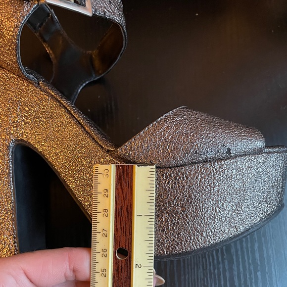 Height Heel Brazilian Sandals - Picture 3 of 13